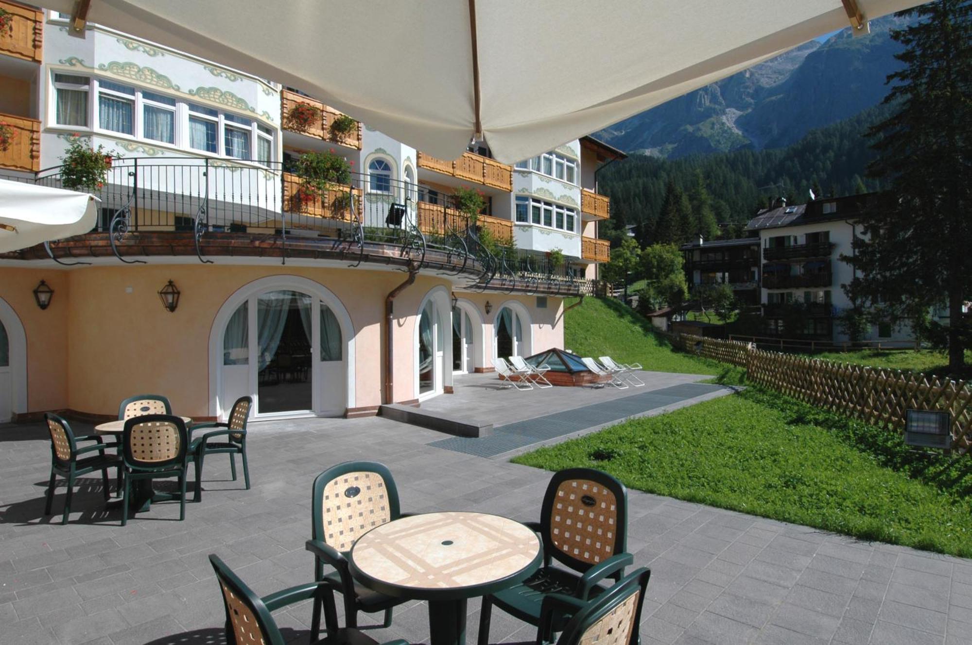 Residence Pez Gajard San Martino Di Castrozza Dış mekan fotoğraf