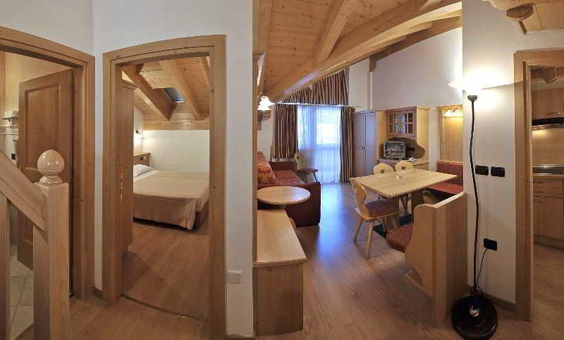 Residence Pez Gajard San Martino Di Castrozza Dış mekan fotoğraf