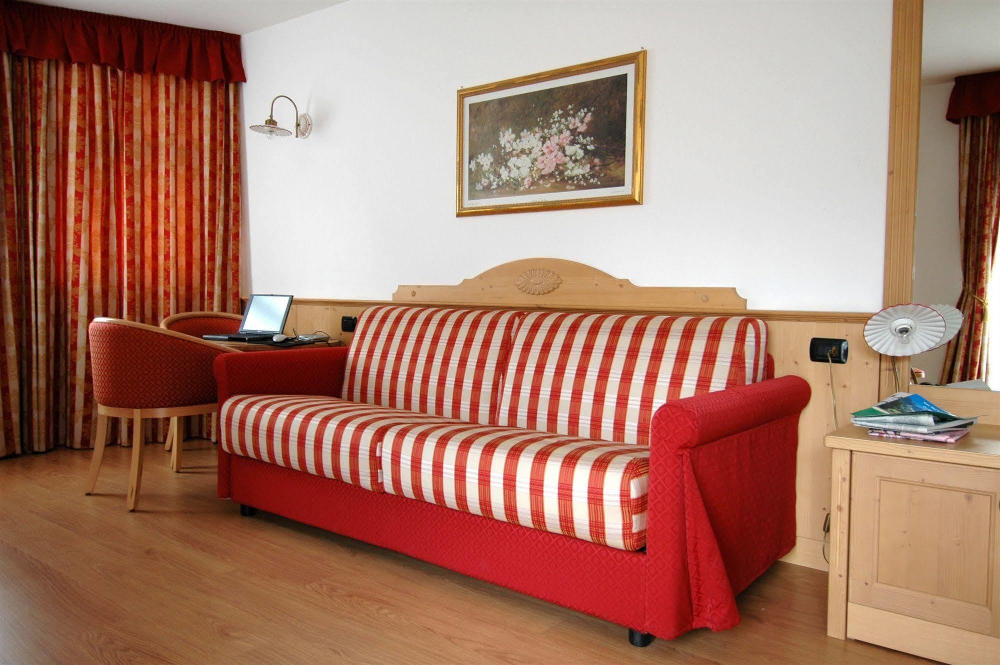 Residence Pez Gajard San Martino Di Castrozza Dış mekan fotoğraf