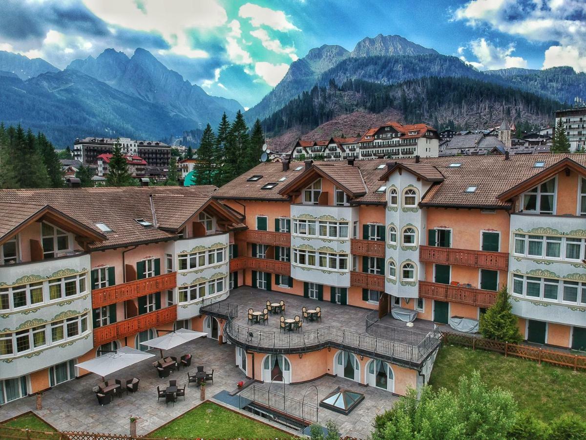 Residence Pez Gajard San Martino Di Castrozza Dış mekan fotoğraf